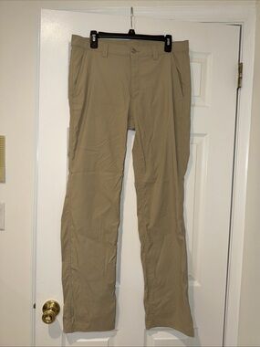 Eddie Bauer Men's Khaki Casual Straight-Leg Pants w stretch #golf #travel